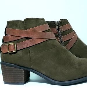 Dark Green Faux Suede Ardene Brown Buckle Booties